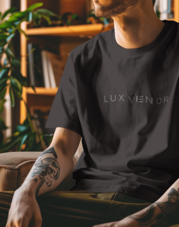 Luxvenor Classic Minimalist T-Shirt